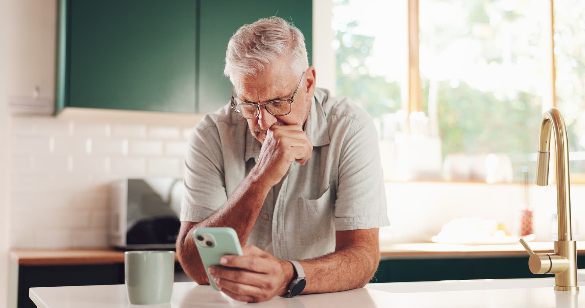What Should I Do Before an Emergency Plumber Arrives in Manchester?